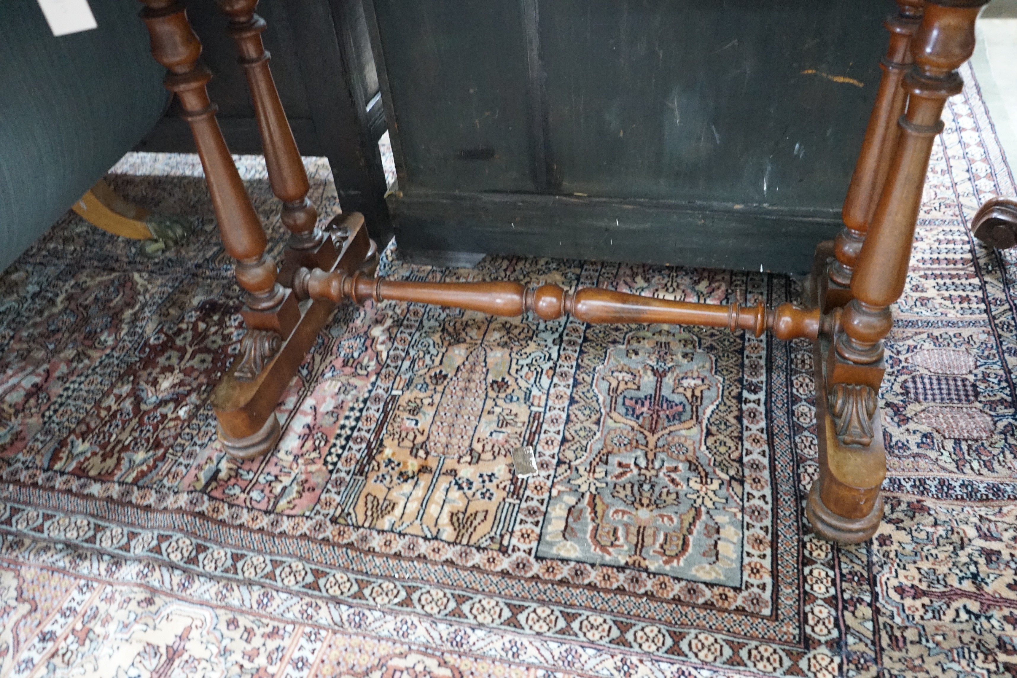 A Victorian mahogany two drawer centre table, width 99cm, depth 52cm, height 76cm.